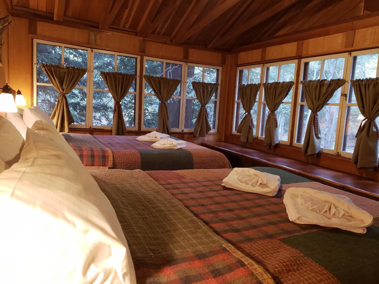 Riverside Campground & Cabins Биг Сър Екстериор снимка